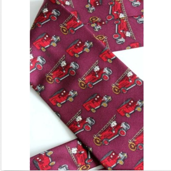 Burberrys of London Mens Neck Tie Silk Firetrucks - Picture 8 of 8
